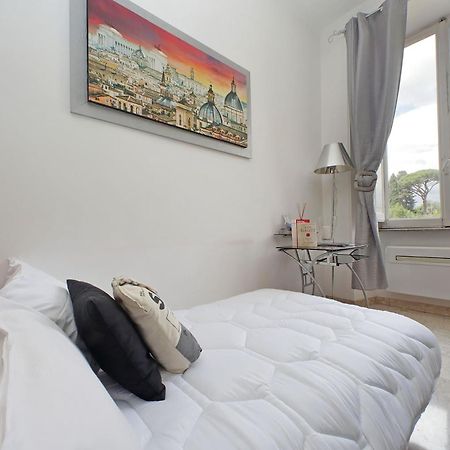 Apartmán Luxury Domus Amadeus Řím Exteriér fotografie