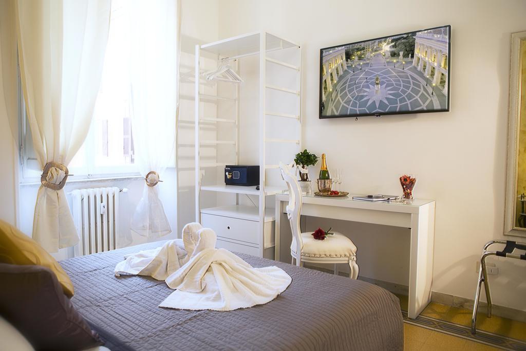 Apartmán Luxury Domus Amadeus Řím Exteriér fotografie