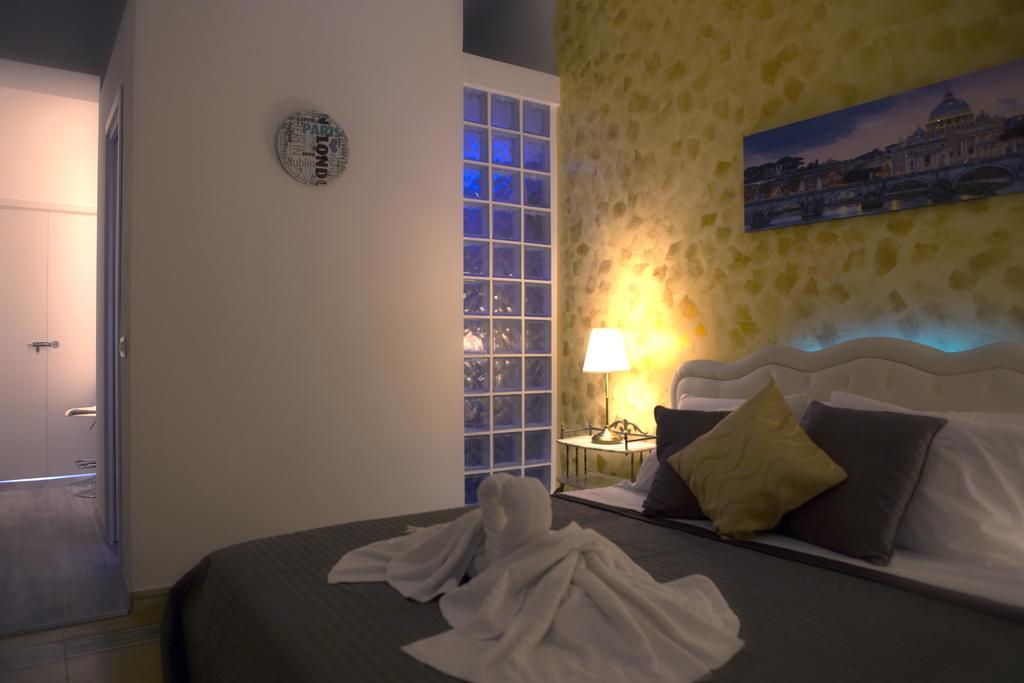 Apartmán Luxury Domus Amadeus Řím Exteriér fotografie