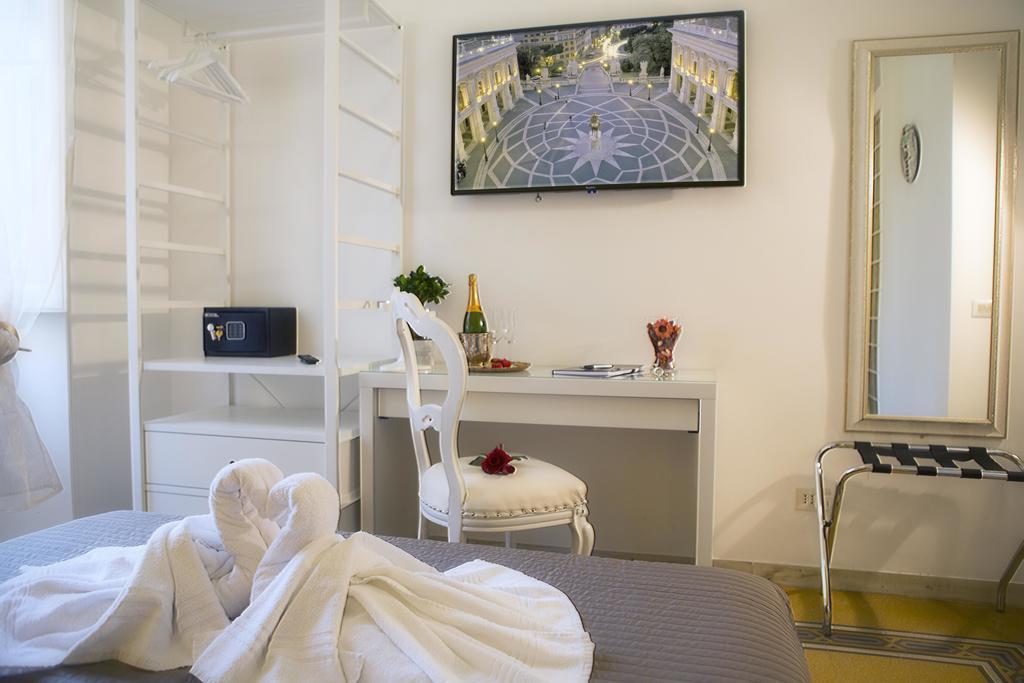Apartmán Luxury Domus Amadeus Řím Exteriér fotografie