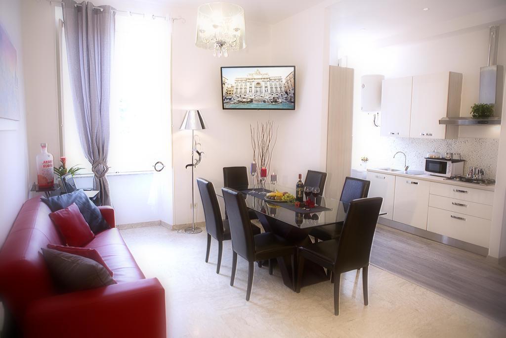 Apartmán Luxury Domus Amadeus Řím Exteriér fotografie